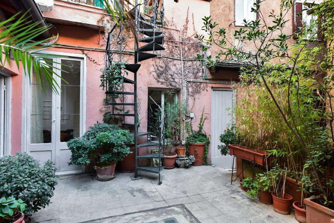 Appartement Monti Secret Garden à Rome Extérieur photo